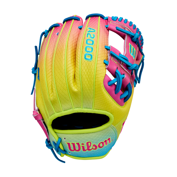 Wilson A2000® 1786SS 11.5” Pink Lemonade - Infield Glove