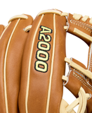 Wilson A2000 1975 11.75" - Infield Glove