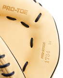 Wilson A2000 1734 34.00" - Catcher's Mitt